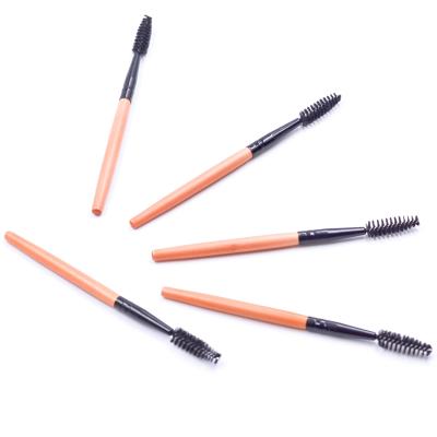 China Lash Brush Makeup Mascara Eyelash Spoolie Super Soft Plastic Brush Sticks for sale