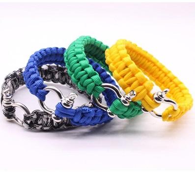 China Other Best High Quality Colorful Outdoor Upgrade 2 In 1 Paracord Bracelets for sale