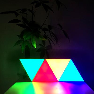 China Best Selling Modern Home Decoration RGB Triangle LED Touch Modular Light with Apps Control (HOME+) for sale