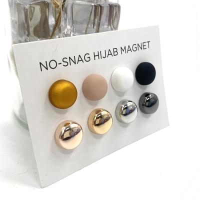 China 2021 Environmental Friendly Wholesale Hot Sale Magnet Button Around Muslim Hijab Scarf Brooches Pins For Women for sale