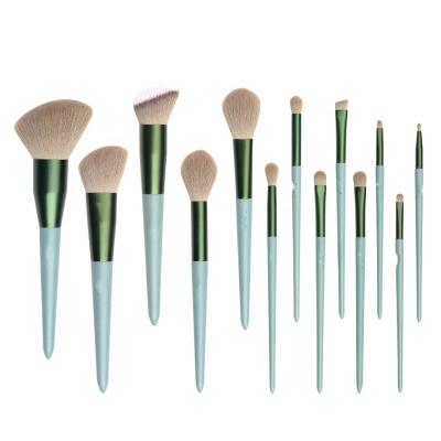 China Angular Blush BEAU MOUCHE Gift Box 13pcs High End Soft Wood Handle Hot Selling Green Makeup Brush Set for sale