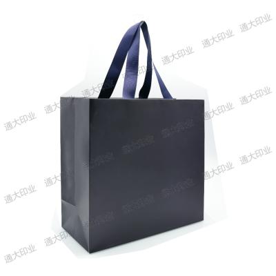 China Low Price Eco-friendly High End Bag Customized Recyclable LOGO Boutique Party Gift Cosmetics Lunch Bag Tote Bag for sale