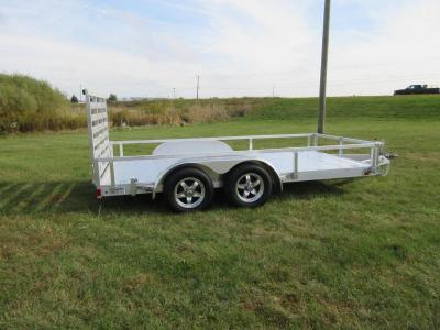 China Heavy Duty 7x4 Aluminum Trailer With 27x2mm Pipe Round / 500mm High Side for sale