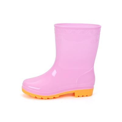 China Safety PVC High Quality Lightweight Rain Boots Male And Female Favorite Waterproof Shoes Kitchen Shoes for sale