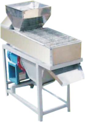 China Dry Style Peanut Peeling Machine for sale