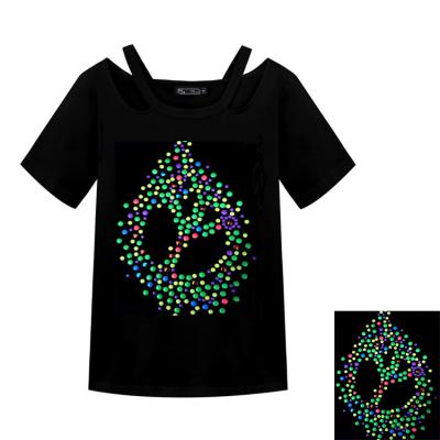 China Other new color heat pattern clothing diy hot drilling hot drilling three-dimensional map magic transfer T-shirt for sale