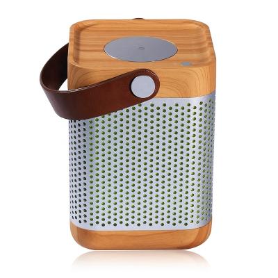 China EZCast Custom Simple Modern 360 Degree Surround Sound Portable Outdoor Wood Metal Mini Retro BT Wireless Karaoke Speaker for sale