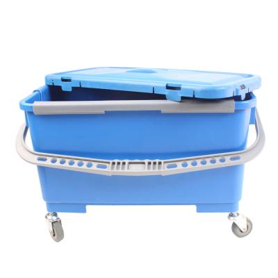 China Sustainable Plastic Floor Cleaning Flat Microfiber Mop Bucket With Snap On Lid Window Cleaning Bucket for sale