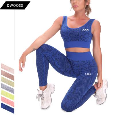 China Bootcut QUICK DRY Seamless Sports Set Ventilation Bra Yoga Pants Butt Snakeprint Yoga Lifting Set for sale