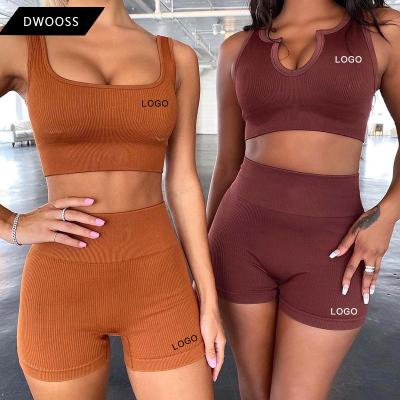 China Solid Color Breathable Custom U-Neck Pant Shorts Seamless Wear Yoga Collar Waisted Top Yoga Set for sale