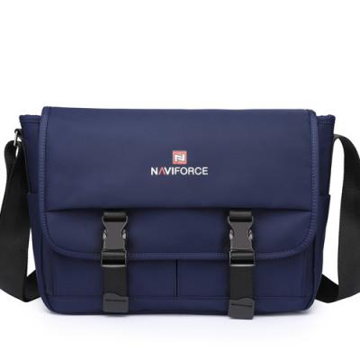 China With NAVIFORCE B6803 USB Good Quality Shoulder Bag Fabric Waterproof Cross - Outdoor Body Bags Travel School Men Casual Shoulder Bag 2021 for sale