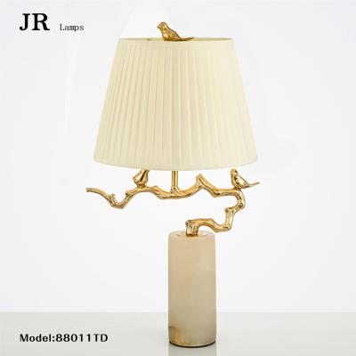 China Lighting Functions Factory Hot Sales Decor Art Disgin Marble High Quality Modern Fancy Table Lamps 88011TD for sale