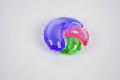 China Washing Powder Laundry Detergent Capsules Pods Baby Detergent Natural Friendly Laundry Pods for sale