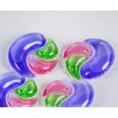 China OEM  Laundry Detergent Pods Remove Stain 8 in 1  Laundry Detergent Pods Eco Friendly Laundry Detergent Liquid Pods for sale