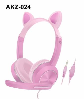 China Cute Pink PC RGB Gamer Gaming BT Gamer OEM Cat Ear Headset Waterproof Cool Earphone Best Wired Headphones for sale