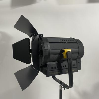 China 350W PORTABLE Audio Video Film Shooting Led Focus Projector For Photography Studio for sale