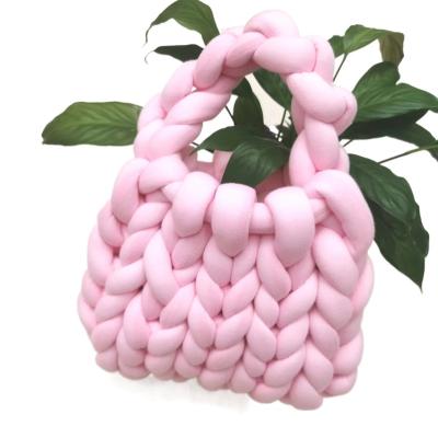 China Custom Handmade Knitted Crochet Handbags Crochet Shoulder Bag Tassel Girl Bag T-shirt Bag Handwoven Yarn Handbag for sale