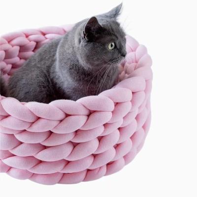 China Handmade Nest Comfy Chunky Knit Knitted Pet Bed Cooling Braided Cat Bed 40*40CM High Quality Cotton Tube Arm Knit Mat for sale