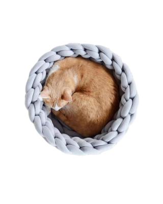 China Cooling 50*50CM Cat Bed Crochet Arm Knit Indoor Fluffy Wholesale Chunky Cotton Bed for Cat and Dog Natural Luxury Round Cat Bed for sale