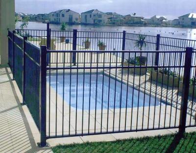 China Easily Assembled Aluminum Commerical Swimming Pool Safety Fence Pool Barrier Pool Security Fence for sale