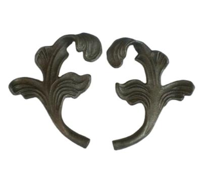 China Easily Assembled Cast Steel Gate or Fence Leaf Flower Decorative Ornaments for Wrought Iron Gate or Fence Decoration for sale