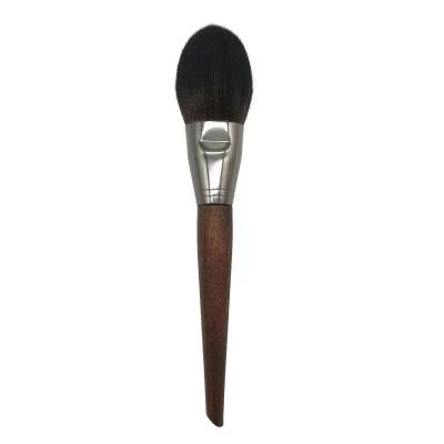 China Oversized Lip Liner Brush Oversized, Fluffy, Setting Concealer Blush Brush A Dry Powder Brush With Soft Bristles for sale