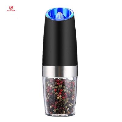 China A Viable Electric Salt and Pepper Grinder Set Battery Powered Automatic Hand Operation Pepper Mill Coarseness Adjustable Gravity Salt and Pepper Grinder Set for sale