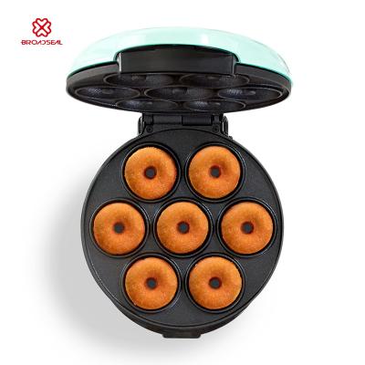 China Automatic Non-Stick Donut Maker Home Use Bakery Electric Mini Round Donut Maker Machine for Snacks Desserts for sale