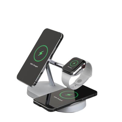 China Smart Watch charging more devices at the same time 5 in 1 fast wireless charger portable charger for sale