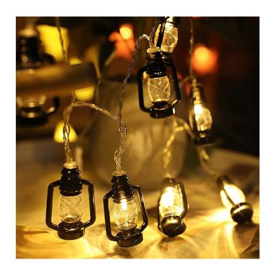 China Retro Can Customize Creative Nostalgic Retro Lantern Halloween LED Kerosene Light Decorative Light String Camping for sale