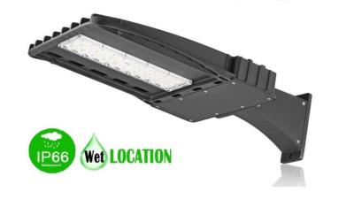 China 100 Watt Led Parking Lot Pole Lights Arm Mounted 12600 lumen Energy Efficient for sale