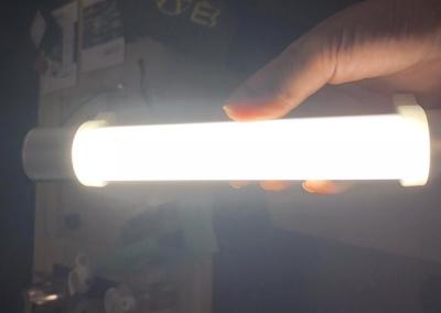 China Luz de señal llevada a prueba de explosiones blanca caliente del tubo toda en una adsorción magnética en venta