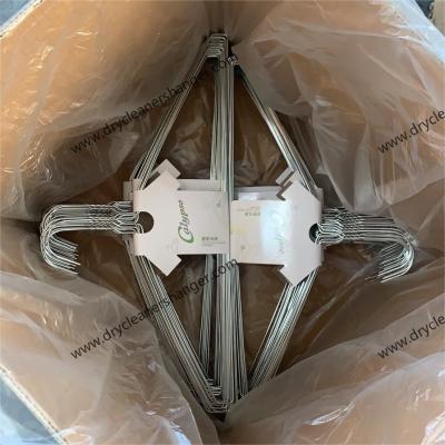 China 500 Pcs Per Carton Galvanized Steel Wire Hangers Durable And Long-Lasting for sale