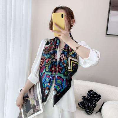 China Square fashion simple and supple garden scarves 90*90cm floral printed silk twill scarves ladies silk for sale