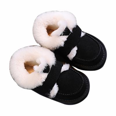 China Black Anti-slippery Atmosphere Big Plush Boys And Girls Warm Cotton Shoes Comfortable Children Snow Boots Winter 2020 for sale