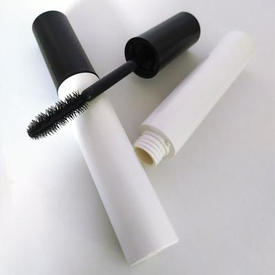 China High Quality White Plastic Empty 27.5ml Tubes With Brush Cylindrical Plastic Black Top Mascara Container for sale