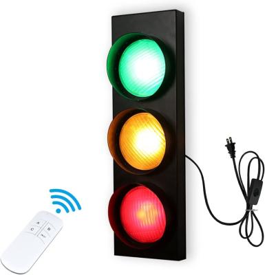 China Industrial Red Yellow Green Traffic Lights Vintage Wall Traffic Light Lamp for Kids Bedroom Living Bar Club Decor Traffic Light for sale