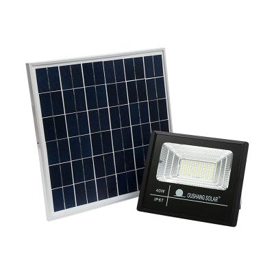 China Residential All Aluminum Die Cast Solar Outdoor Light Flood Light IP 67 Led System Solar Powered Light Solar Flood Light for sale