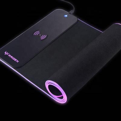 China Non-slip mouse pad 2 in 1 mousepads wireless gamer rbg led mouse pad phone wireless charger for sale