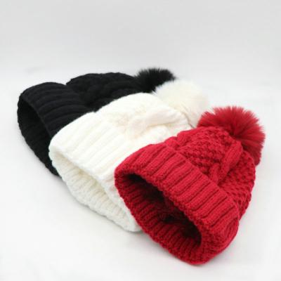 China COMMON Customized women beanie hats winter cap knitted for sale