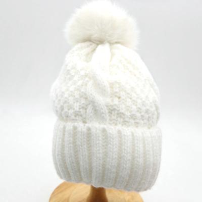 China COMMON Autumn Winter Hats And Caps New Designer Wool  Beanie Hats Knitted Caps for sale