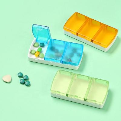 China Pill Box Plastic Storage Box Pouch Small Cases Holder Plastic Daily Containers 3 Grids Pill Box Organizer With Lid Open for sale