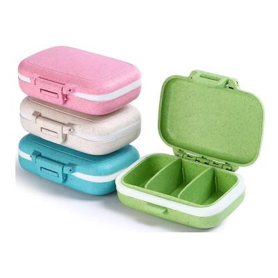 China BPA Free Collapsible Pill Box Day Pill Organizer 3 Compartments Plastic Storage Box 3 Times A Day Travel Pill Organizer For Pocket for sale