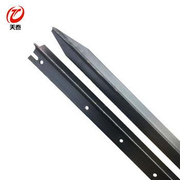 China Easily Assembled Cheap Black Bitumen Farm Fence Post Barrier Support Post Australia Star Picket Y Type For Sale for sale