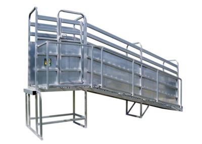 China High Tensile Pressed Animal Loading Ramps , Metal Adjustable Loading Ramp for sale