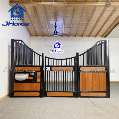 China Horse Stable Door Powder Coated Steel  Wood Pallet Stalls For Farm Horses European Horse Stalls for sale