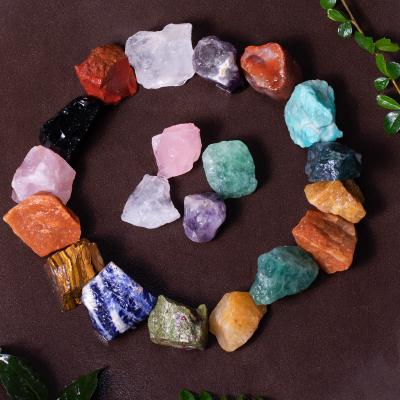 China Europe Wholesale Natural Loose Red Chakra Aventurine Irregular Shaped Healing Rough Crystal Stone From Europe Reiki For Tumbling & Wet Setting & Polishin for sale