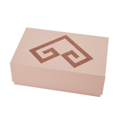 China Recyclable Heart Shaped High End Coated Paper Gift Box Eco - Friendly for sale