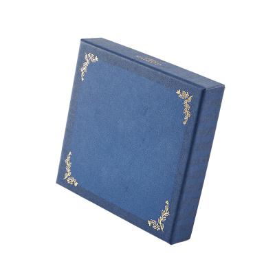 China Recyclable Recycled Materials Coated Paper Luxury Square Box For Food Packaging for sale