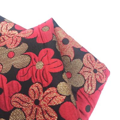 China Woven Shrink-Resistant Wholesale Fabric Yarn Dyed Jacquard Polyester Garment Shrink-Resistant Fabric for sale